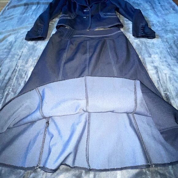 Flattering VTG Mary Tyler Moore Style 2-Piece Vintage Suit - Picture 7 of 11